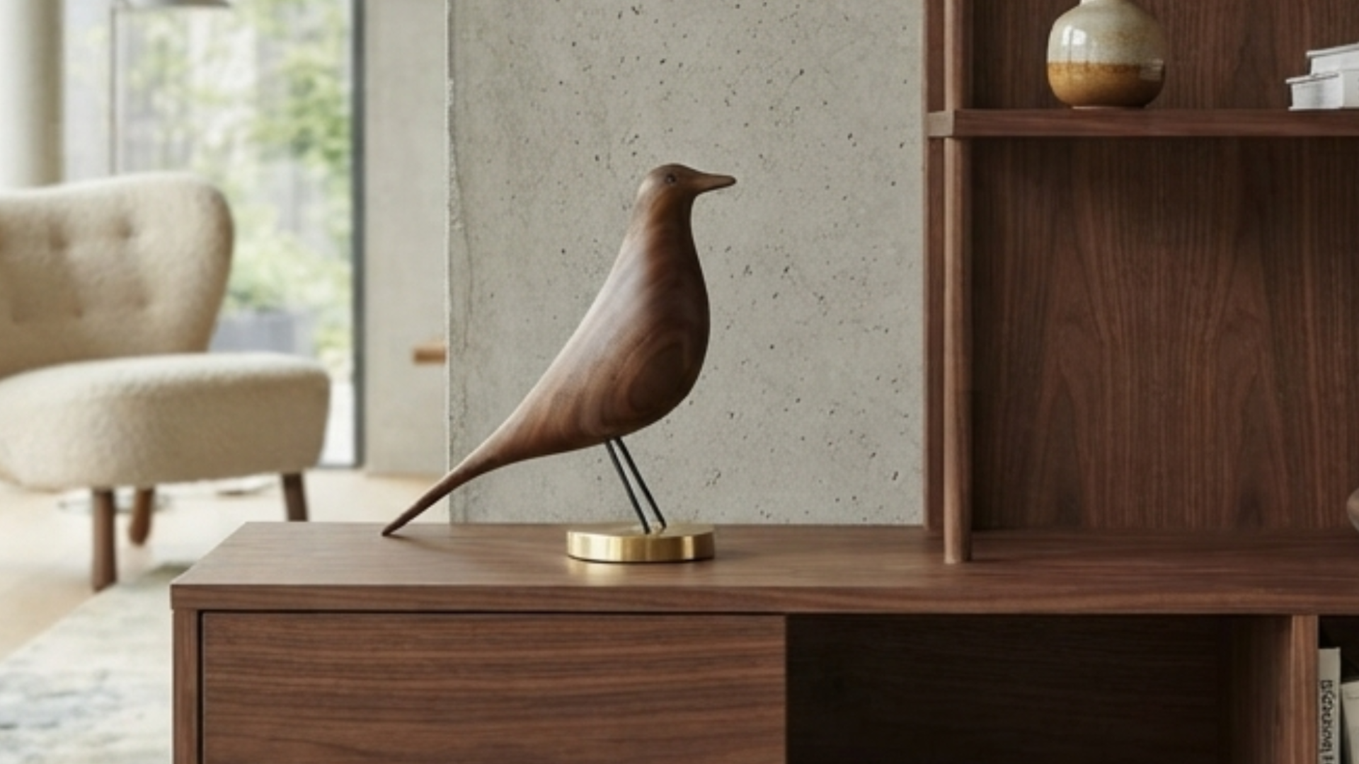 Vitra House Bird Notenhout