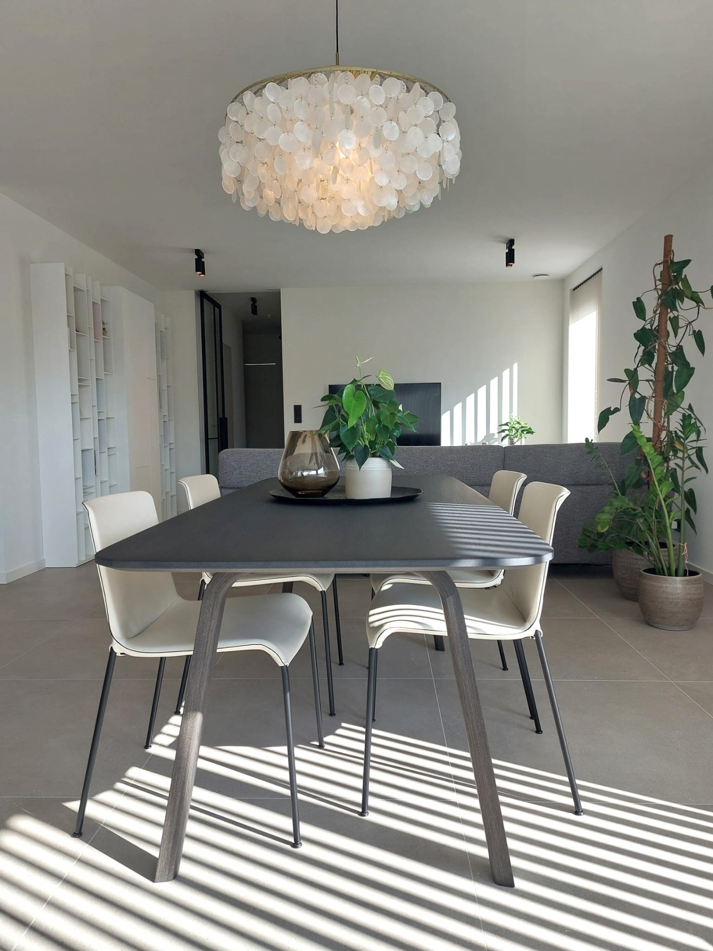 NR 1. Liz Stoel van Walter Knoll