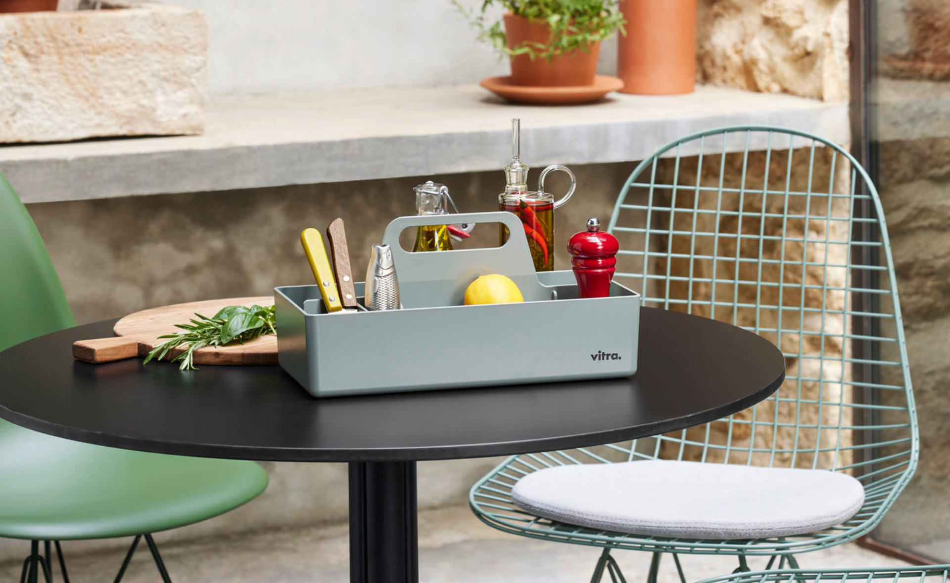 Vitra Toolbox RE