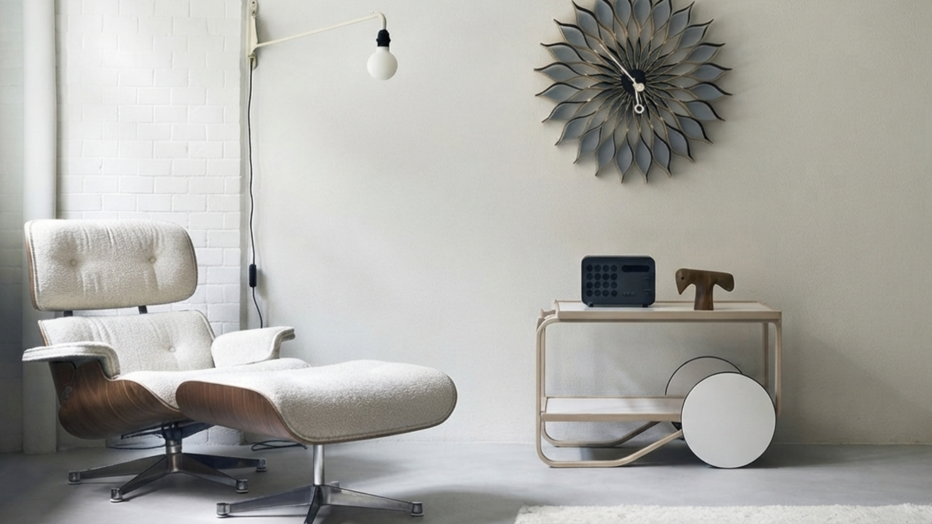 Vitra Sunflower Clock