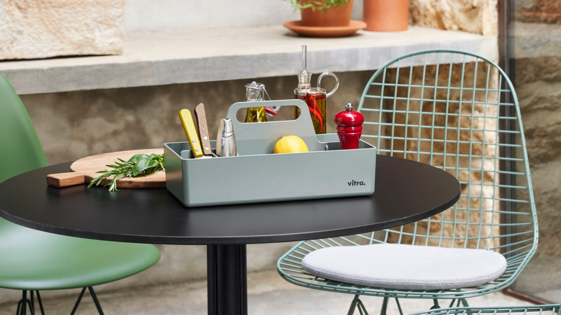 Vitra Toolbox RE